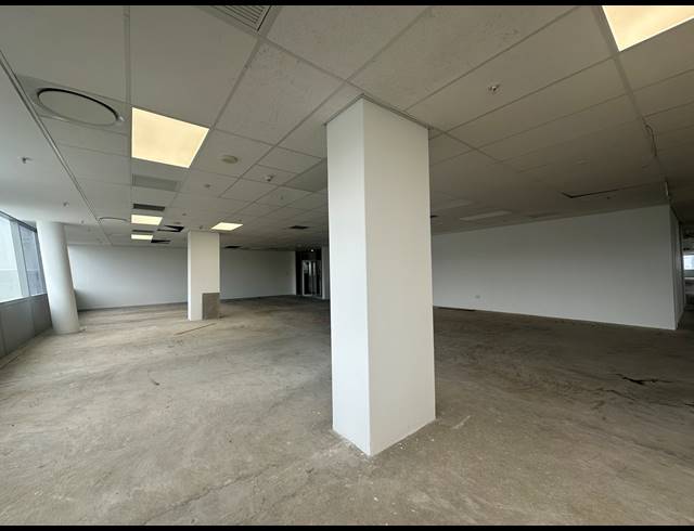 423M² OFFICE TO LET IN SANDTON CENTRAL